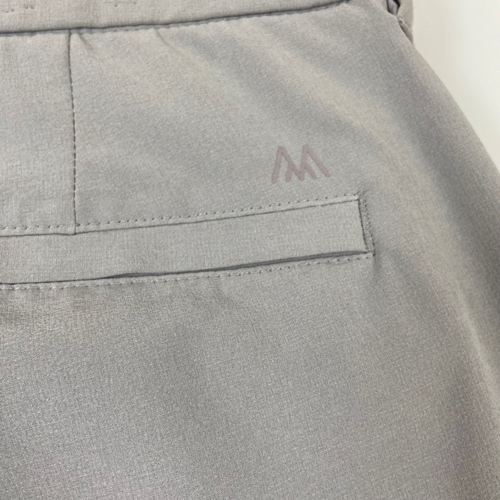 Mizzen+Main Helmsman Golf Pants Mens 34 x31 Slim Fit Light Gray Performance Flaw - Picture 6 of 9